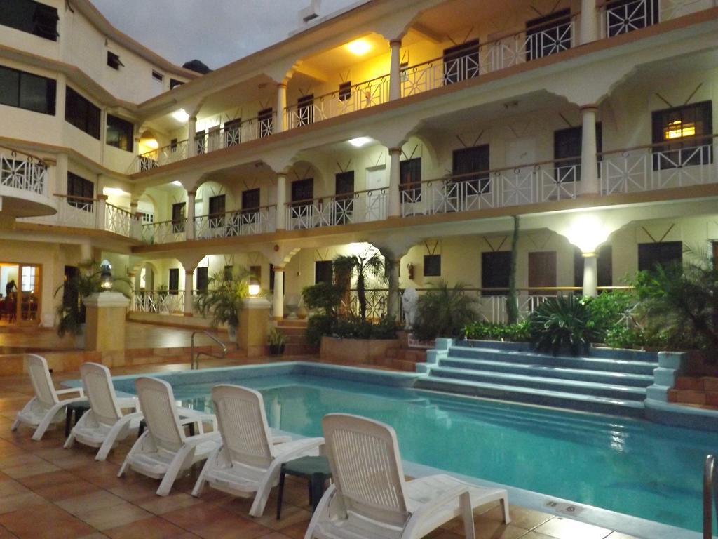 Grandiosa Hotel Montego Bay Exterior photo